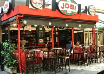 Brindemos à Boemia Carioca: Os 10 Melhores Botecos do Rio de Janeiro