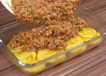 Receita de Carne moída com batata, fácil, rápida e deliciosa