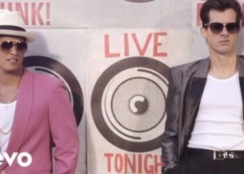 Mark Ronson – Uptown Funk (Official Video) ft. Bruno Mars